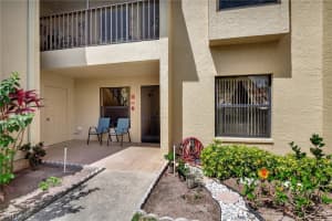 8514 Charter Club Circle, FORT MYERS, FL 33919 Sold 05/29/24