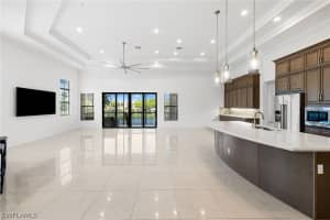 2489 Breakwater Way, NAPLES, FL 34112 Sold 06/27/24