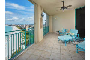 960 Cape Marco Drive, MARCO ISLAND, FL 34145 Sold 02/07/25