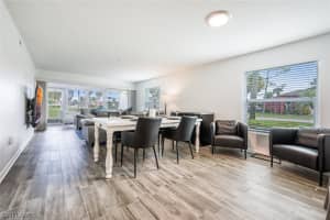 325 Charlemagne Boulevard, NAPLES, FL 34112 Sold 05/09/24