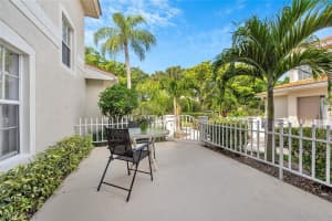 7528 Oleander Gate Drive, NAPLES, FL 34109 Sold 05/10/24