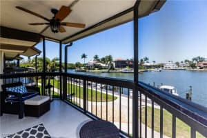 549 Seaview Court, MARCO ISLAND, FL 34145 Sold 05/17/24
