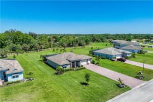 2121 Hickeys Creekside Drive, ALVA, FL 33920 Sold 05/10/24