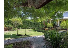 680 8th Avenue, Naples, FL 34102 - MLS#224029834