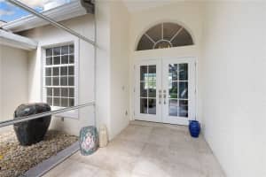 914 Marble Dr, Naples, FL 34104, Sold 05/20/24