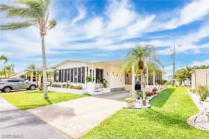 604 Friendly Place, NORTH FORT MYERS, FL 33917 Sold 04/30/24