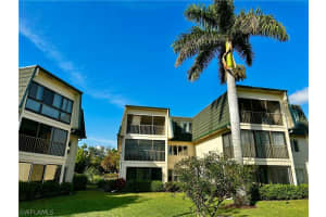 1712 Bald Eagle Dr 1712a, Naples