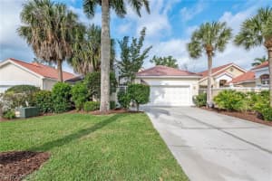 327 Pindo Palm Drive, NAPLES, FL 34104 Sold 09/09/24