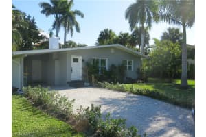 1315 Sandpiper Street, Naples, FL 34102 - MLS#224030354