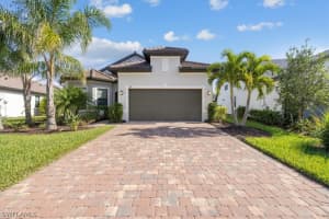 2718 Aviamar Circle, Naples, FL 34114 Sold 03/28/25