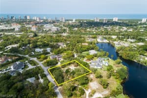 151 Caribbean Road, NAPLES, FL 34108 Sold 01/02/25