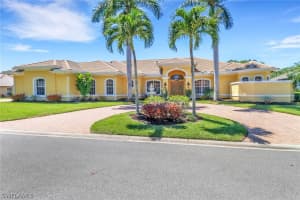 10878 Pond Ridge Dr, Fort Myers