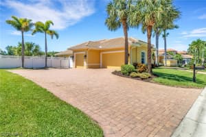 10878 Pond Ridge Drive, FORT MYERS, FL 33913 Sold 09/30/25