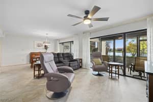 560 Retreat Drive, NAPLES, FL 34110 Sold 09/26/24