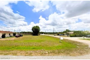 13201/203 1st Street, FORT MYERS, FL 33905 Sold 04/11/25