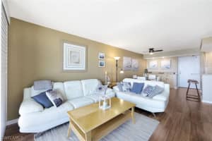 380 Seaview Court, MARCO ISLAND, FL 34145 Sold 08/12/24