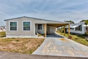 2862 Indianwood Dr, North Fort Myers, FL 33917, Sold 07/18/24