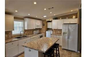 9103 Flamingo Circle, NORTH FORT MYERS, FL 33903 Sold 06/03/24