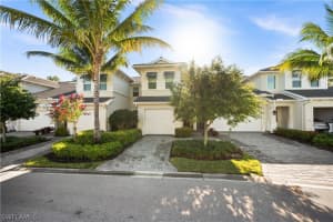 6977 Avalon Circle, NAPLES, FL 34112 Sold 06/11/24
