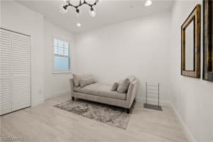 6977 Avalon Circle, NAPLES, FL 34112 Sold 06/11/24