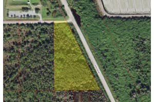 70th AVE NE, Naples, FL 34120 - MLS#224032426