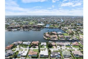 649 Dorando Court, Marco Island, FL 34145 Sold 11/26/24