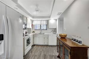 2121 Collier Avenue, FORT MYERS, FL 33901 Sold 05/31/24