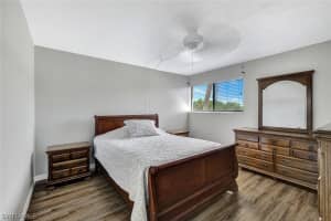 2121 Collier Avenue, FORT MYERS, FL 33901 Sold 05/31/24