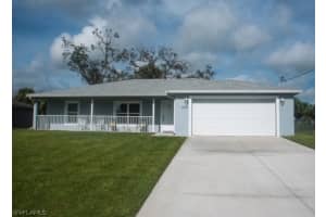 1201 Banjo Ct, Labelle