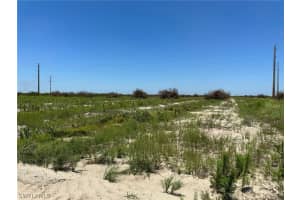  5th RD, LABELLE, FL 33935 Sold 09/30/24