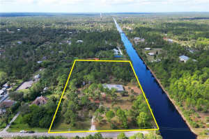 911 9th Street, NAPLES, FL 34117 Sold 01/17/25