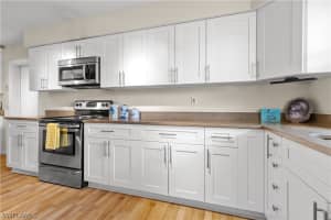 1281 Caloosa Drive, FORT MYERS, FL 33901 Sold 09/13/24