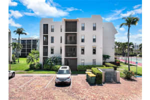 931 Collier Court, MARCO ISLAND, FL 34145 Sold 11/15/24