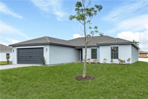 816 Rue Labeau Circle, FORT MYERS, FL 33913 Sold 05/31/24