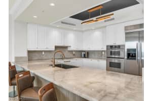 1050 Borghese Lane, NAPLES, FL 34114 Sold 07/01/24