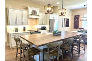 1006 Summerfield Drive, NAPLES, FL 34120 Sold 08/08/24