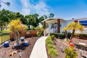 10104 Pine Lakes Boulevard, NORTH FORT MYERS, FL 33903 Sold 06/07/24