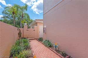 680 Woodshire Lane, NAPLES, FL 34105 Sold 05/28/24