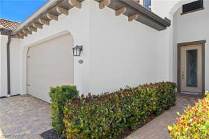 1602 Oceania Drive, NAPLES, FL 34113 Sold 08/05/24