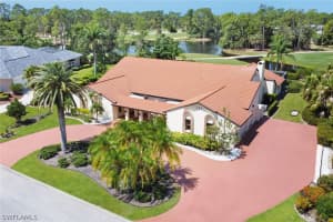 4724 Oak Leaf Dr, Naples
