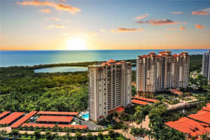 6585 Nicholas Boulevard, NAPLES, FL 34108 Sold 01/24/25