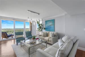 6585 Nicholas Boulevard, NAPLES, FL 34108 Sold 01/24/25