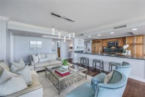 6585 Nicholas Boulevard, NAPLES, FL 34108 Sold 01/24/25