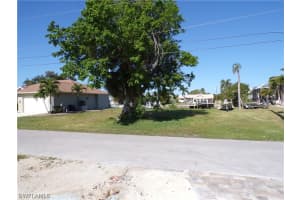 4319 Vasco Street, Punta Gorda, FL 33950 - MLS#224034536