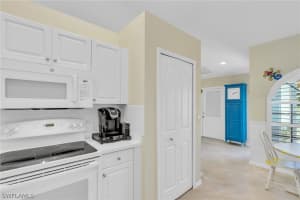 697 Captn Kate Court, NAPLES, FL 34110 Sold 09/03/24