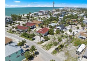 123-125 Washington Avenue, Fort Myers Beach, FL 33931 - MLS#224034654