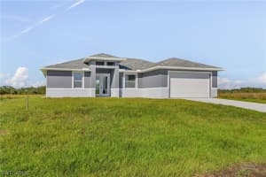 925 Marconi Loop, LABELLE, FL 33935 Sold 11/20/24