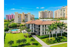 960 Swallow Avenue, MARCO ISLAND, FL 34145 Sold 07/08/24