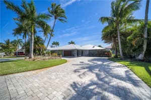 27171 Driftwood Drive, BONITA SPRINGS, FL 34135 Sold 08/14/24