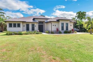 290 6th St NE, Naples, FL 34120, Sold 09/10/24